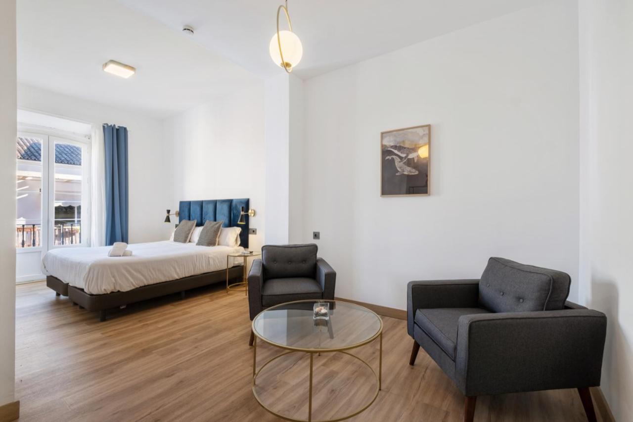 Malaga City Suites Ngoại thất bức ảnh